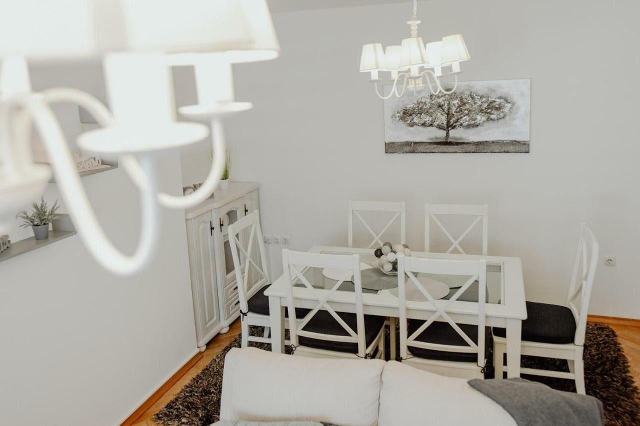 Apartman M5 Dakovo Exterior photo